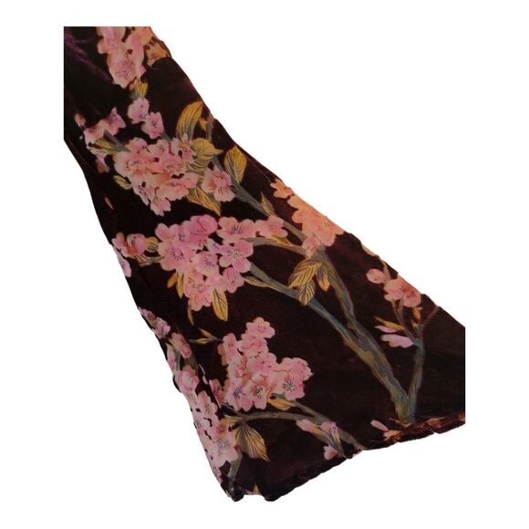 Love Riche Wine Velour Floral Dress Size Medium - Picture 6 of 6